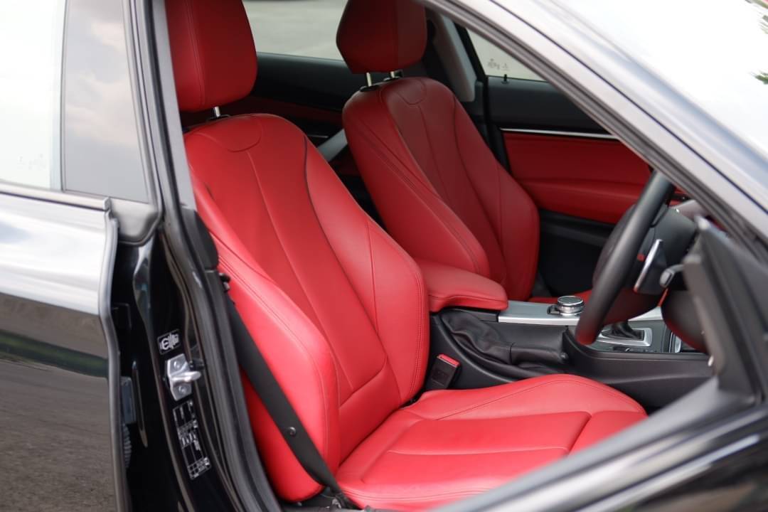 Bmw 320d GT Sport 2.0 Diesel ปี 2017