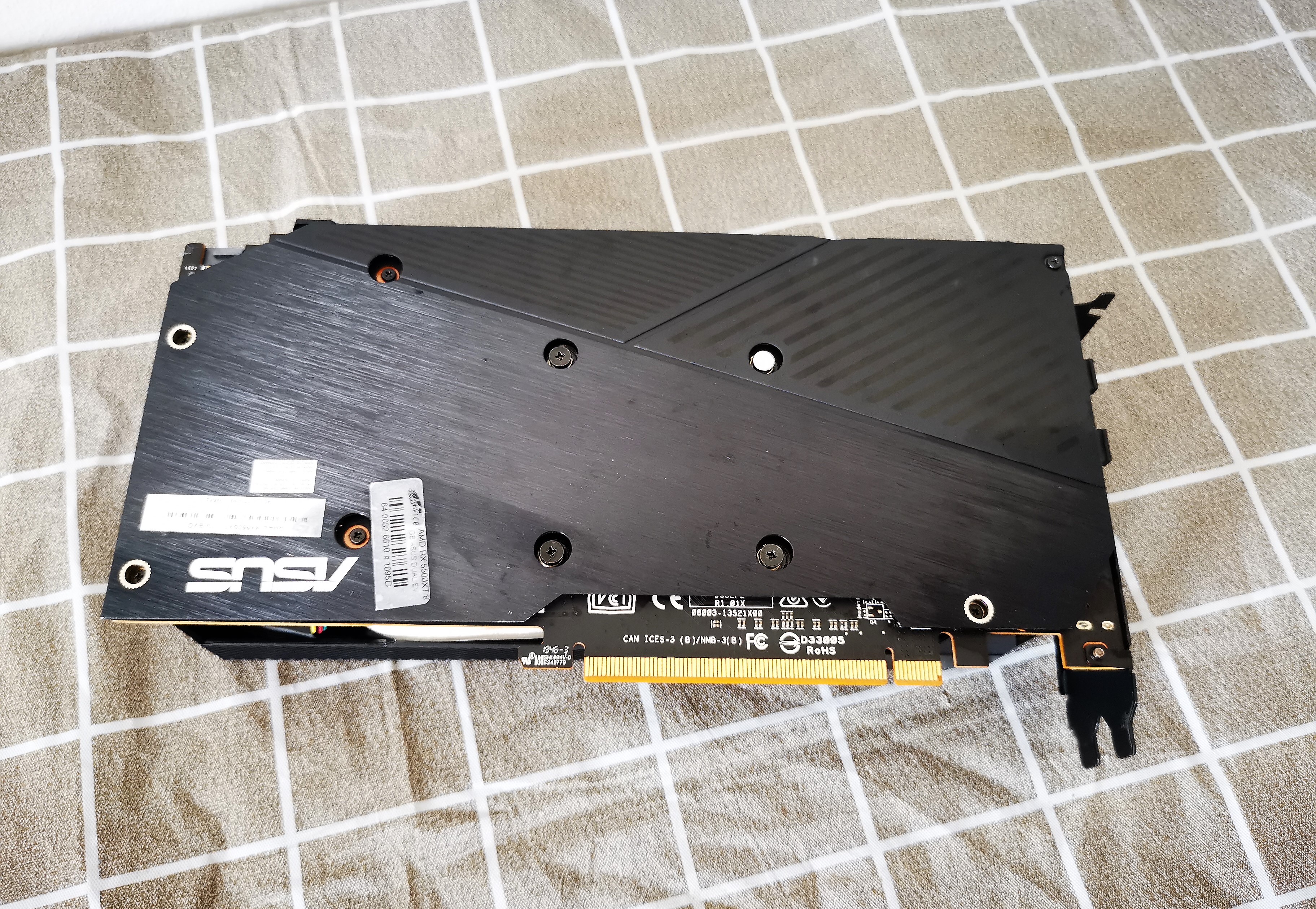 ASUS Dual RX 5500 XT OC Evo