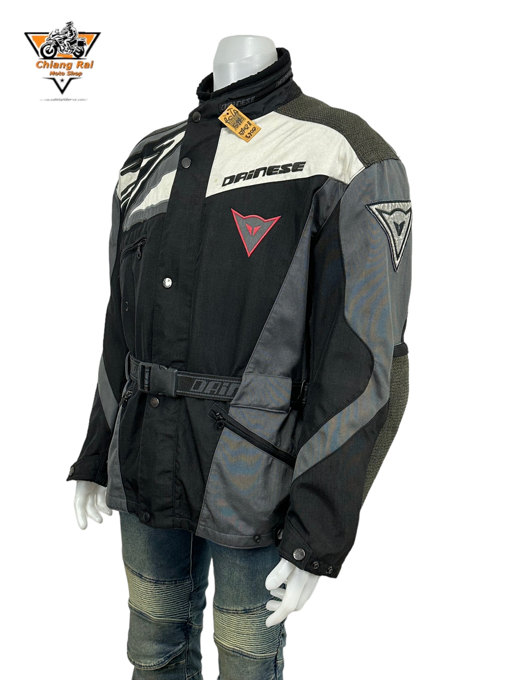 เสื้อขี่มอเตอร์ไซด์( มือสอง) RCTA 514: อก 54" ยาว 28" (2XL) **dainese**