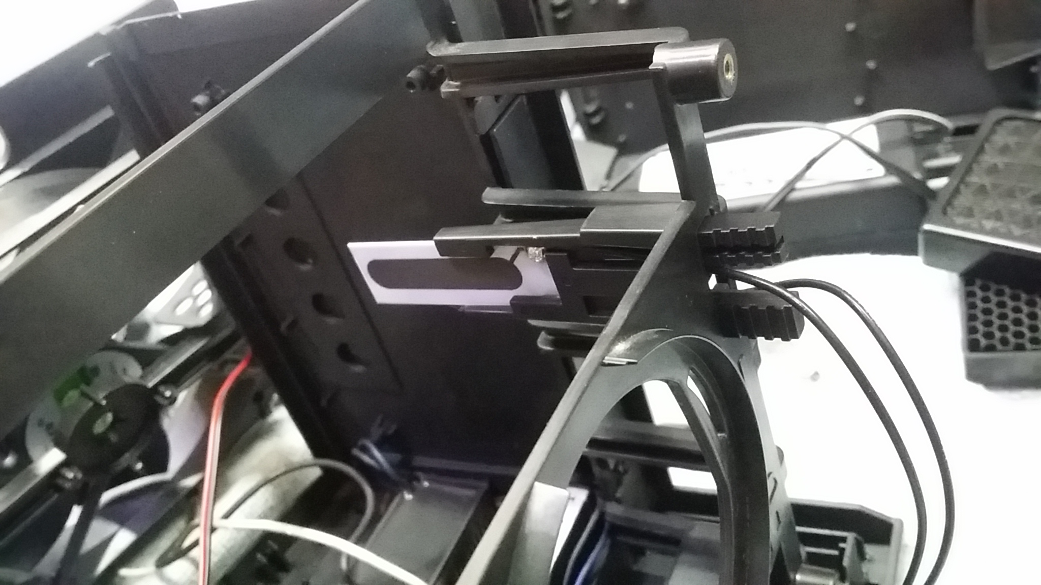 ซ่อมเครื่องฟอกอากาศฆ่าเชื้อ ยี่ห้อ Vollara รุ่น NOVUS AIR อาการเครื่องไม่ทำงาน