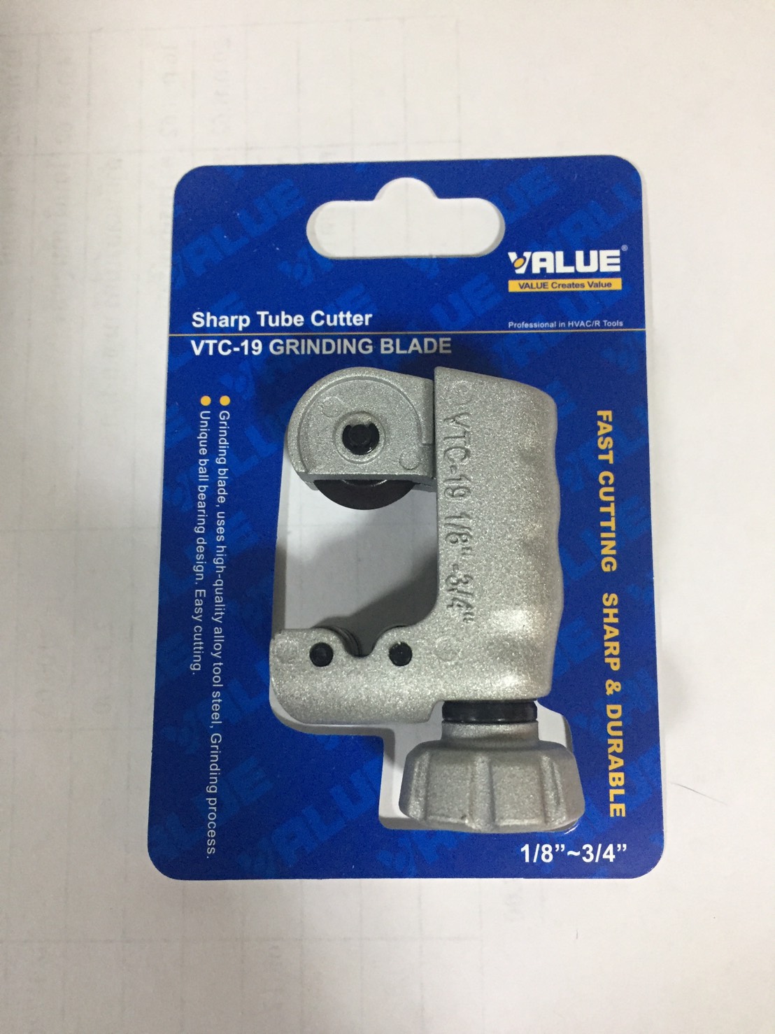 คัตเตอร์ VALUE VCT-19 1/8" - 3/4"