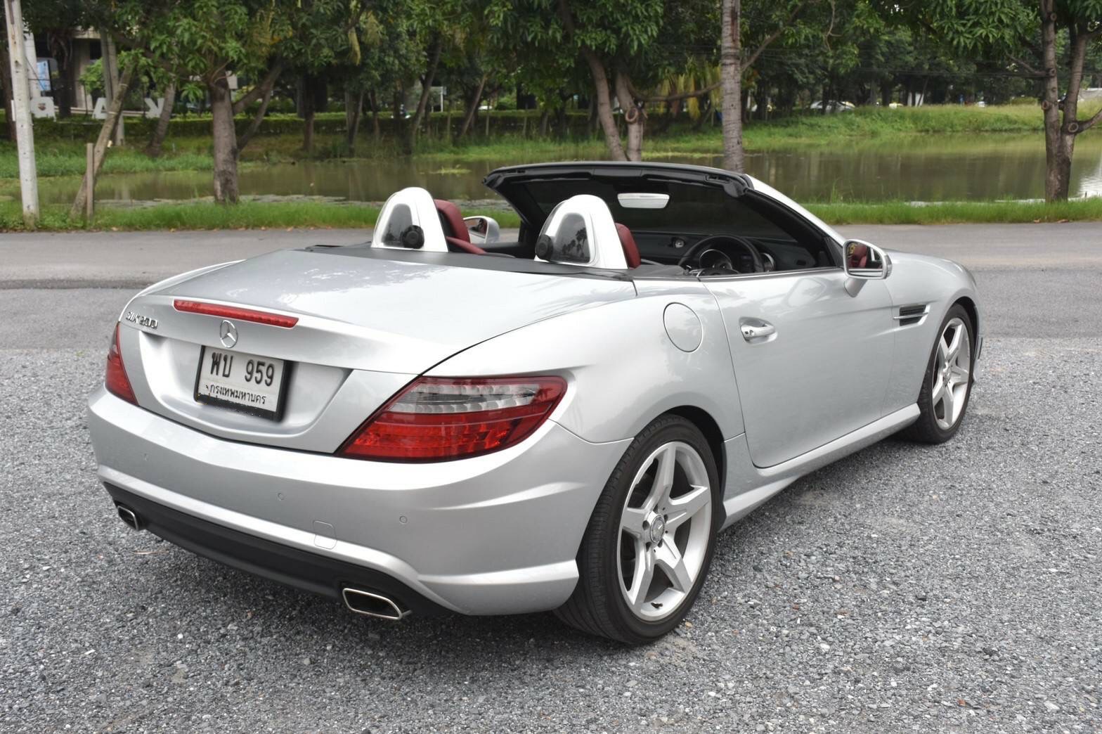 Mercedes Benz SLK200 AMG ปี 2012