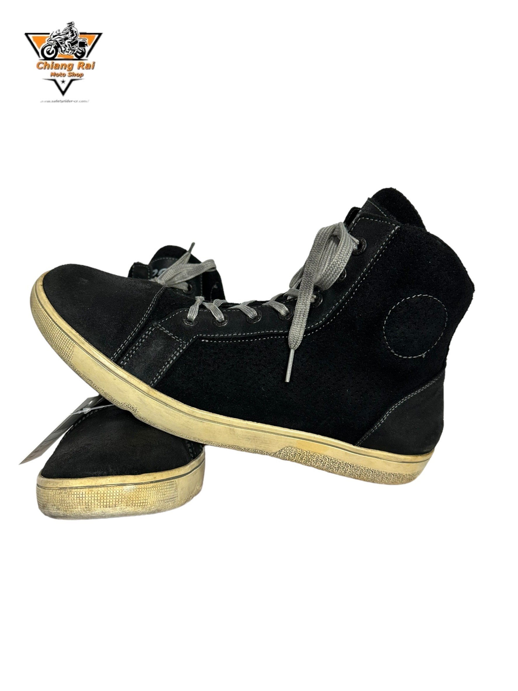 รองเท้าขี่มอเตอร์ไซด์( มือสอง) RCBS-485 Size ขนาดจากป้าย 45:EUR / 10:UK / 27.9:Cm.(Forma)