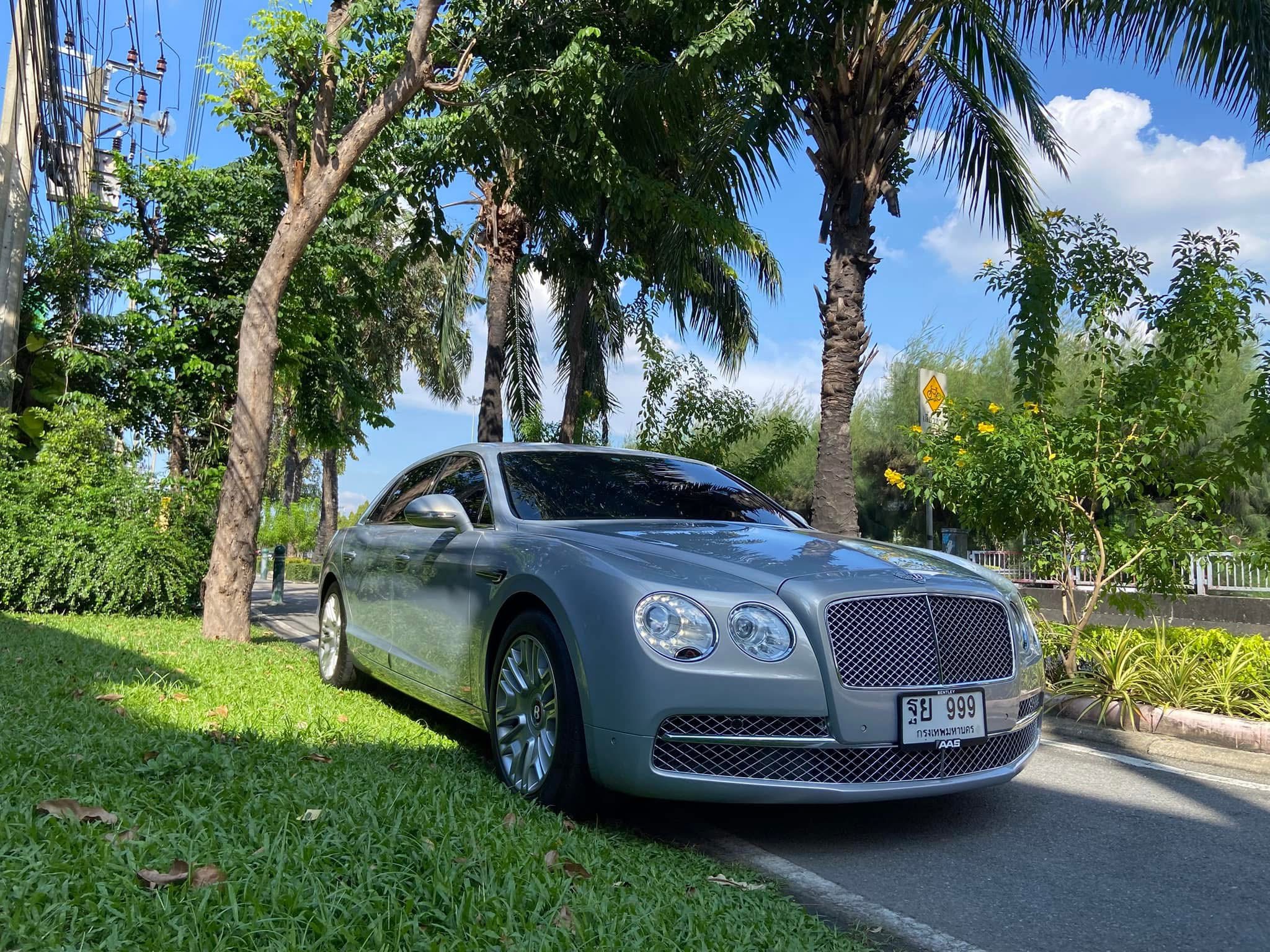Bentley Fying Spur V8 4.0l (AAS) ปี 2016