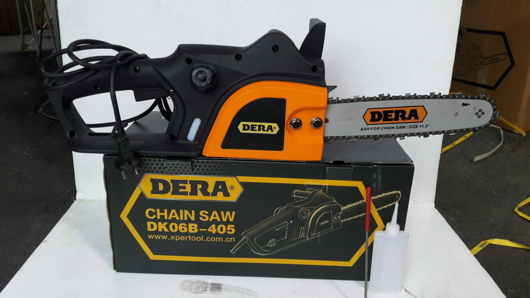 เลื่อยยนต์ไฟฟ้า ยี่ห้อ dera บาร์ 11.5นิ้ว