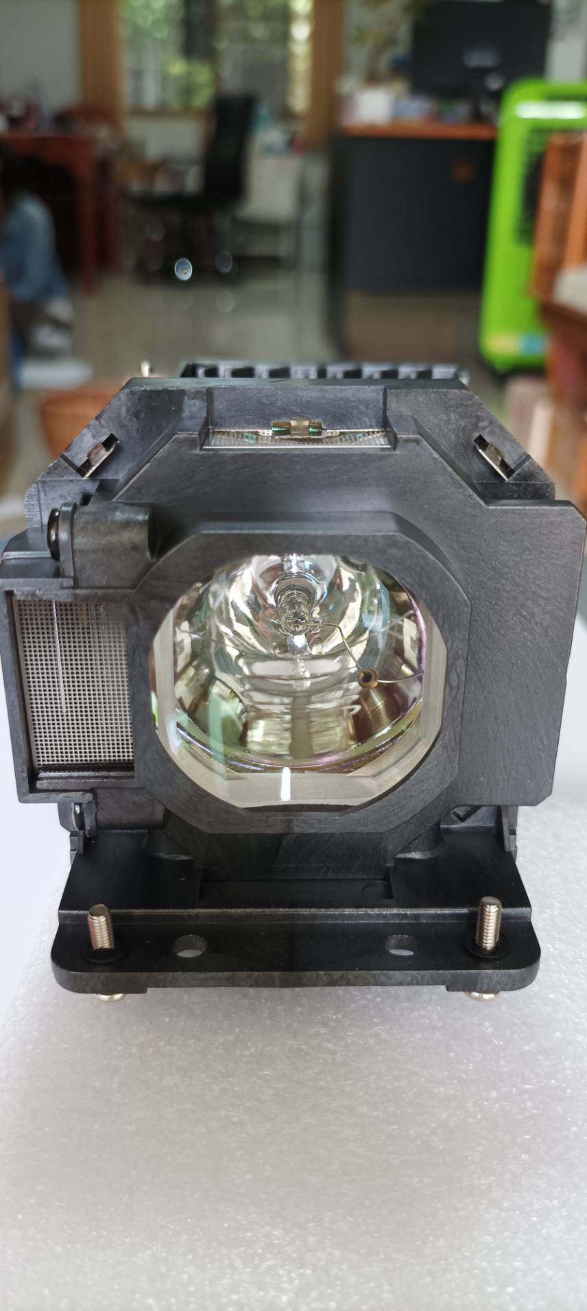 หลอดโปรเจคเตอร์ Panasonic PT-LB90 – คุณภาพสูง คมชัด ทนทาน ราคาถูก