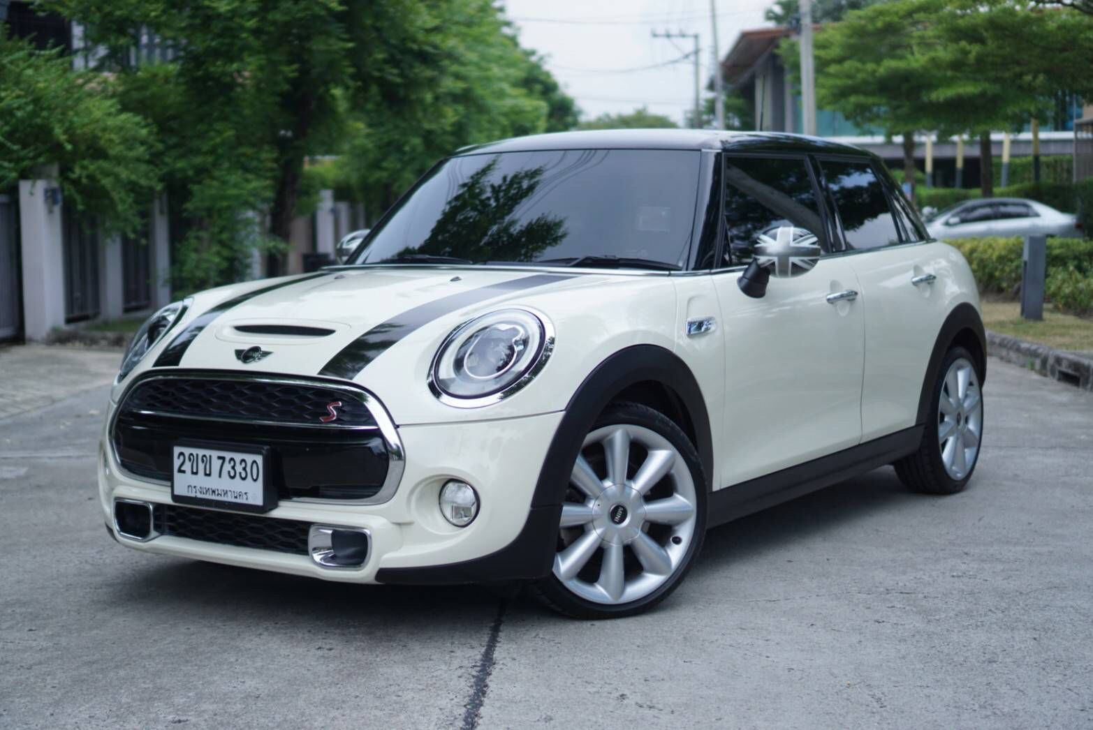 Mini cooper S f55 Hatch 5 Door ปี 2015