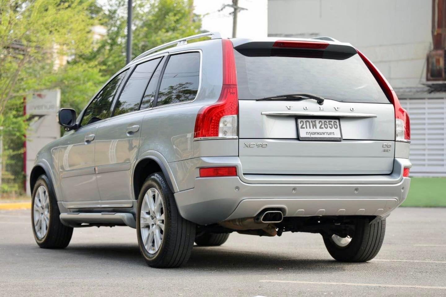 Volvo XC90 D5 AWD โฉม Minorchange จดทะเบียนปี 2014