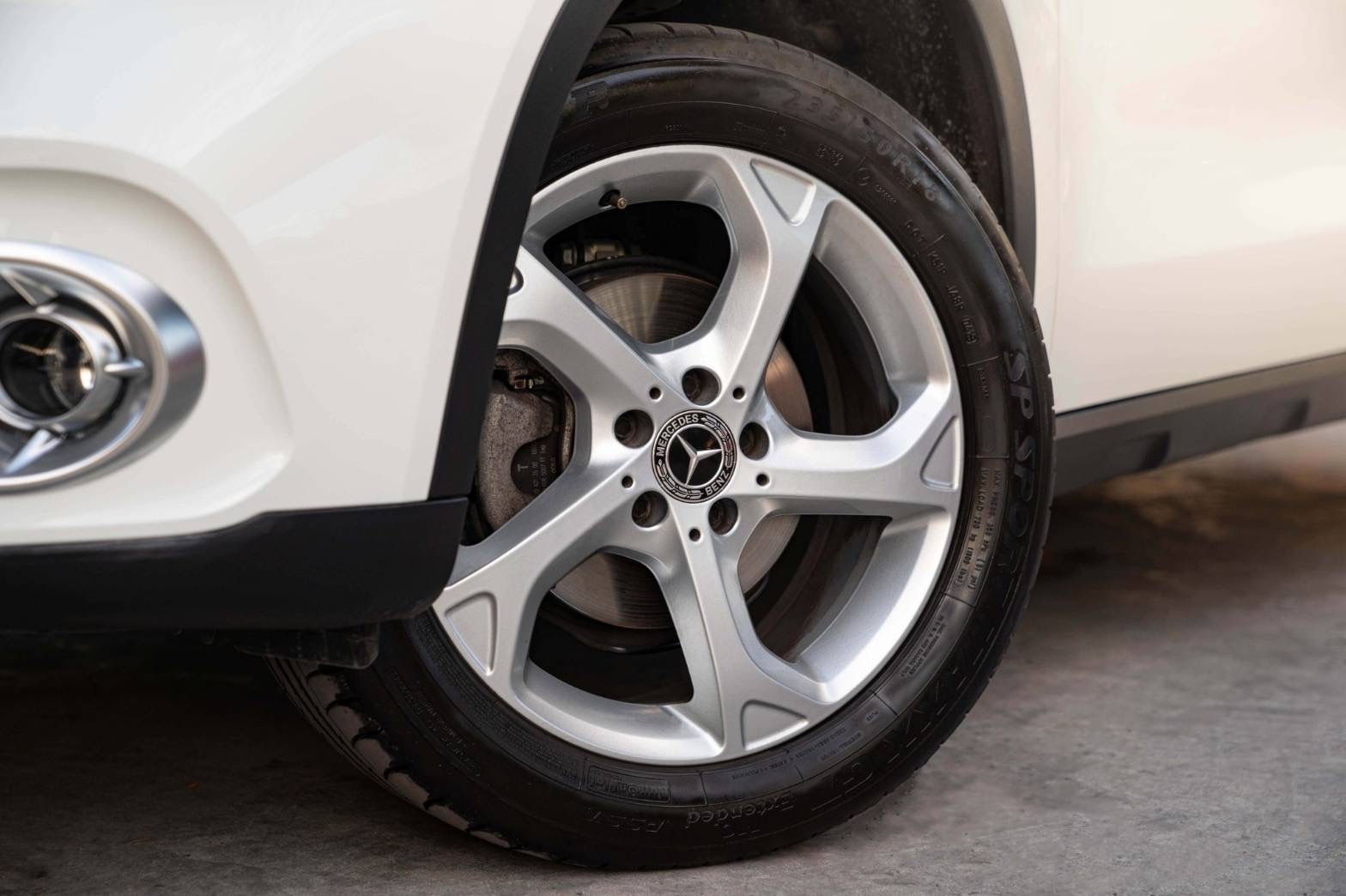 MercedesBenz GLA200 URBAN Cirrcus White W156 ปี 2020