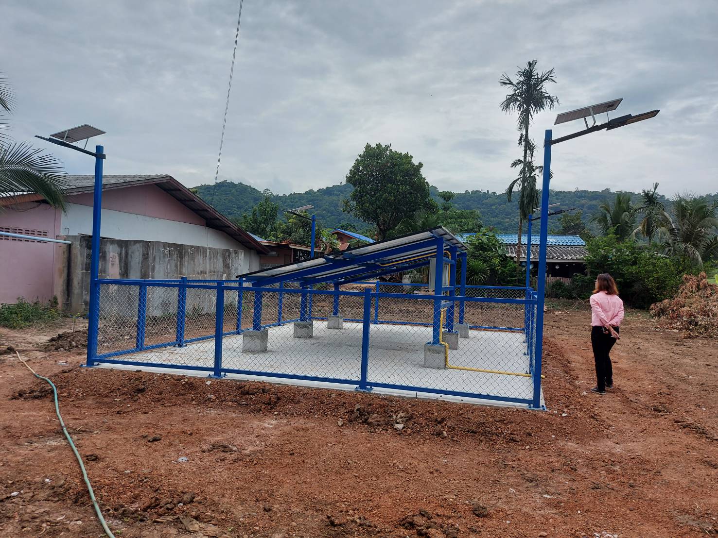 ระบบสูบน้ำประปาหมู่บ้านด้วยพลังงานแสงอาทิตย์