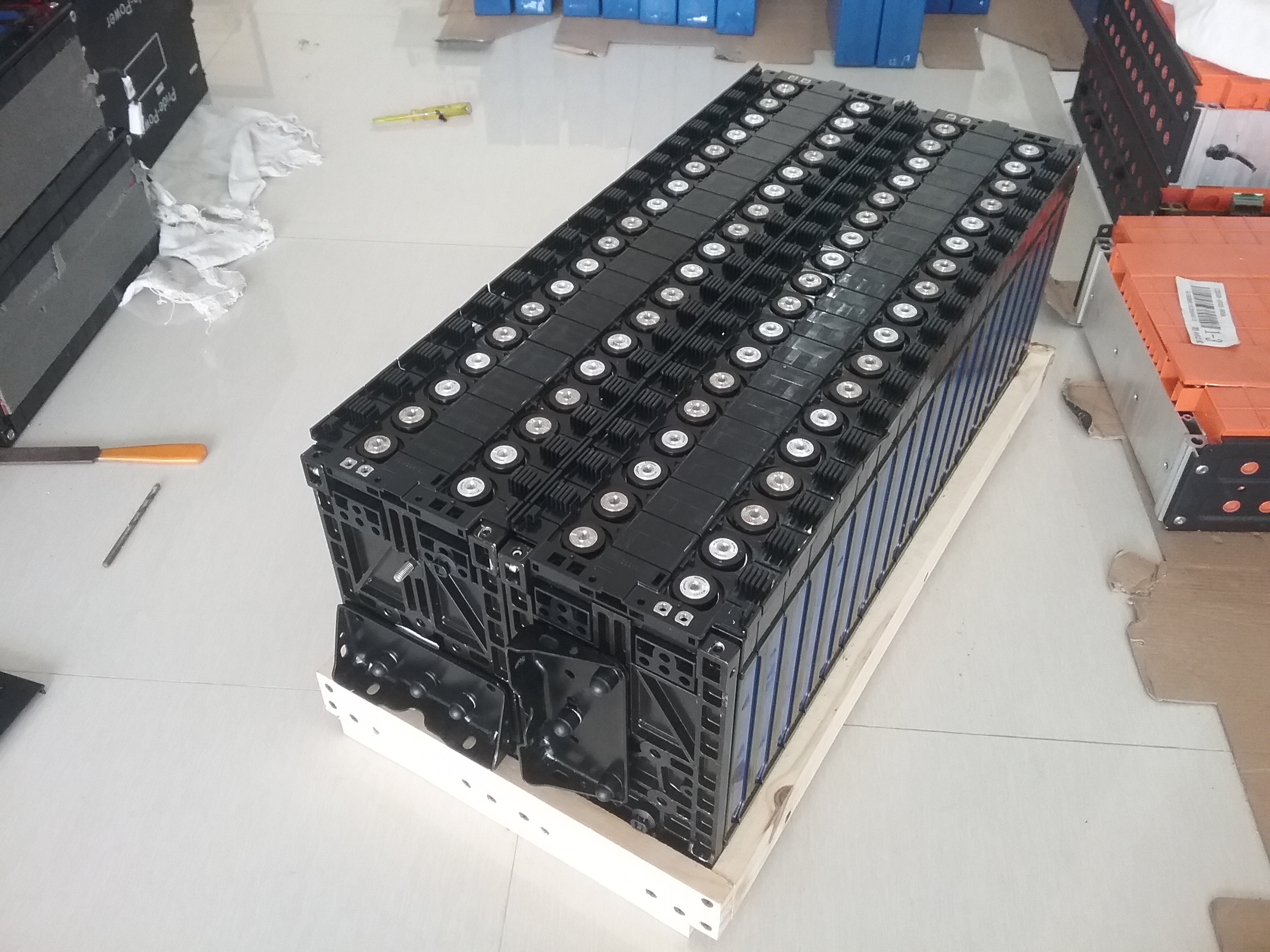 แบตเตอรี่ลิเธียม สำรองไฟ ups โซล่าเซลล์ solar system lithium battery 200ah