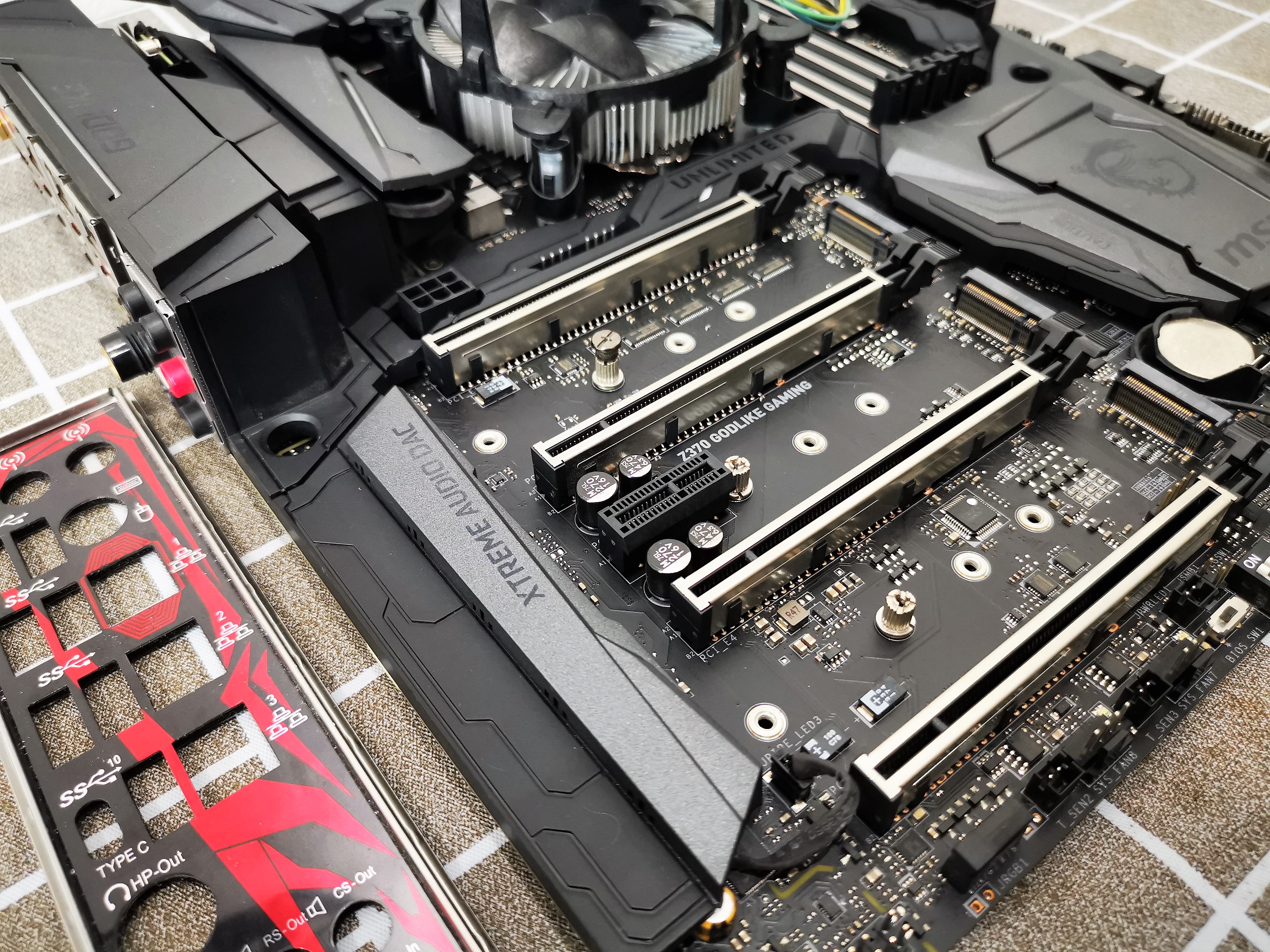 เซ็ตมัดรวม บอร์ด Z370 + ซีพียู i3 8100