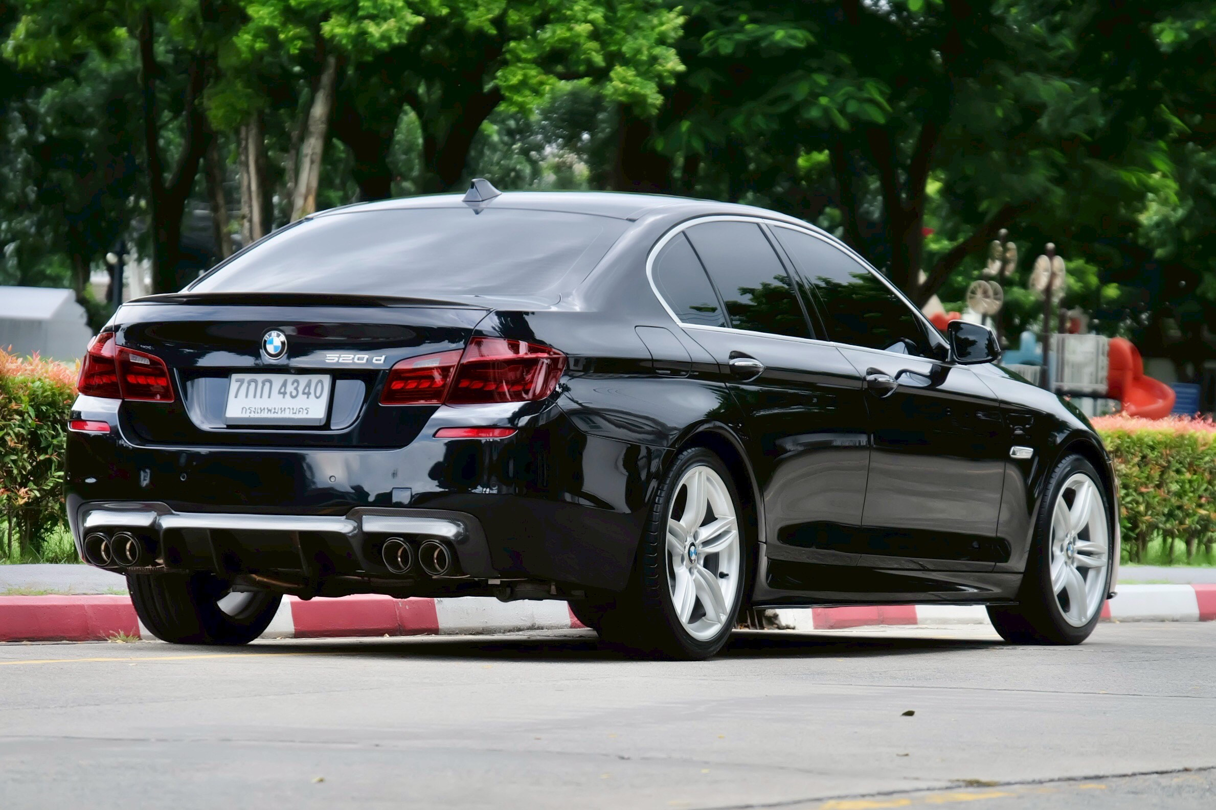 Bmw F10 520d M Sport Package ปี 2011