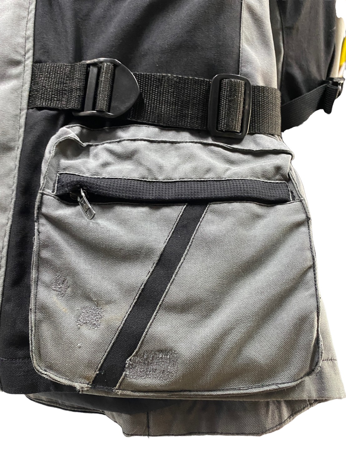 เสื้อขี่มอเตอร์ไซด์( มือสอง) RCTA 298 อก 54 " ยาว 29 " ยี่ห้อ**Hebo**