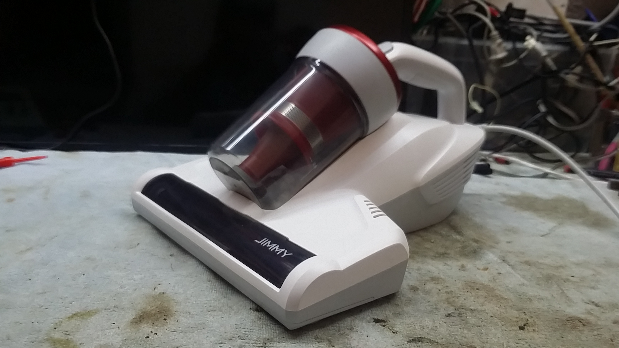 ซ่อมเครื่องดูดไรฝุ่น ยี่ห้อ JIMMY รุ่น JV11 อาการแปลงกวาดฝุ่นไม่หมุน