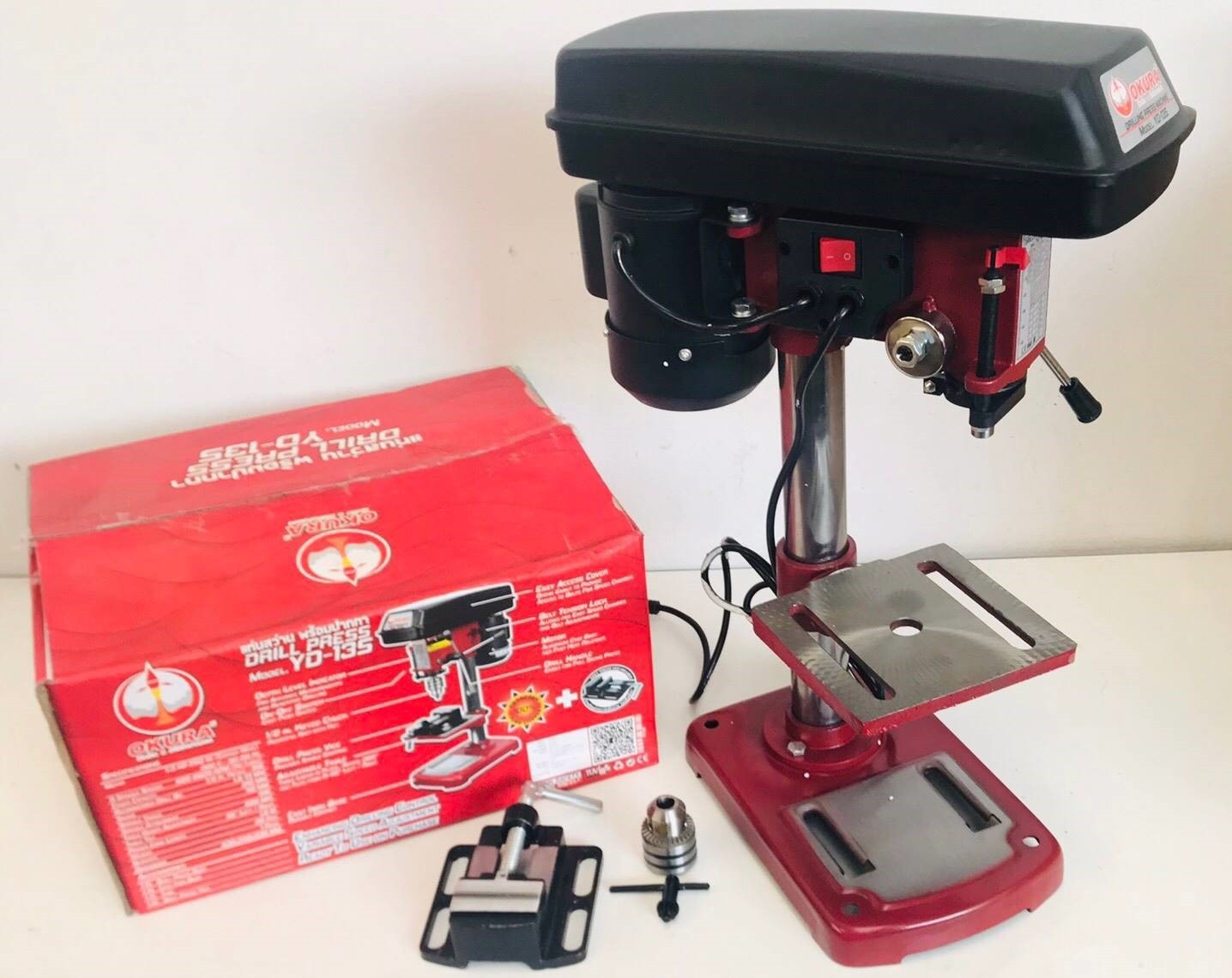 แท่นสว่าน 1/2 ขนาด 4 หุน OKURA YD-135 แถมปากกาติดแท่นสว่าน 1 ตัว