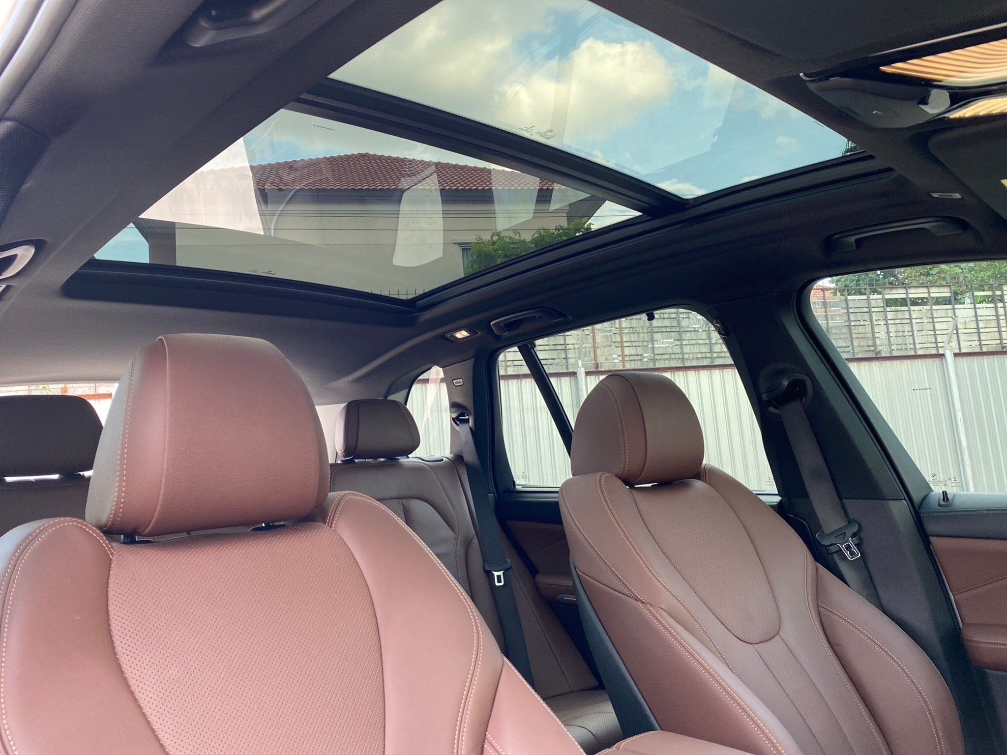 BMW X5 xDrive45e M Sport ปี 2021 สีขาว