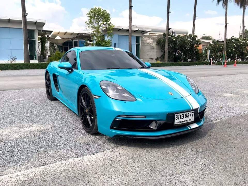 Porsche Cayman 718 ปี 2017
