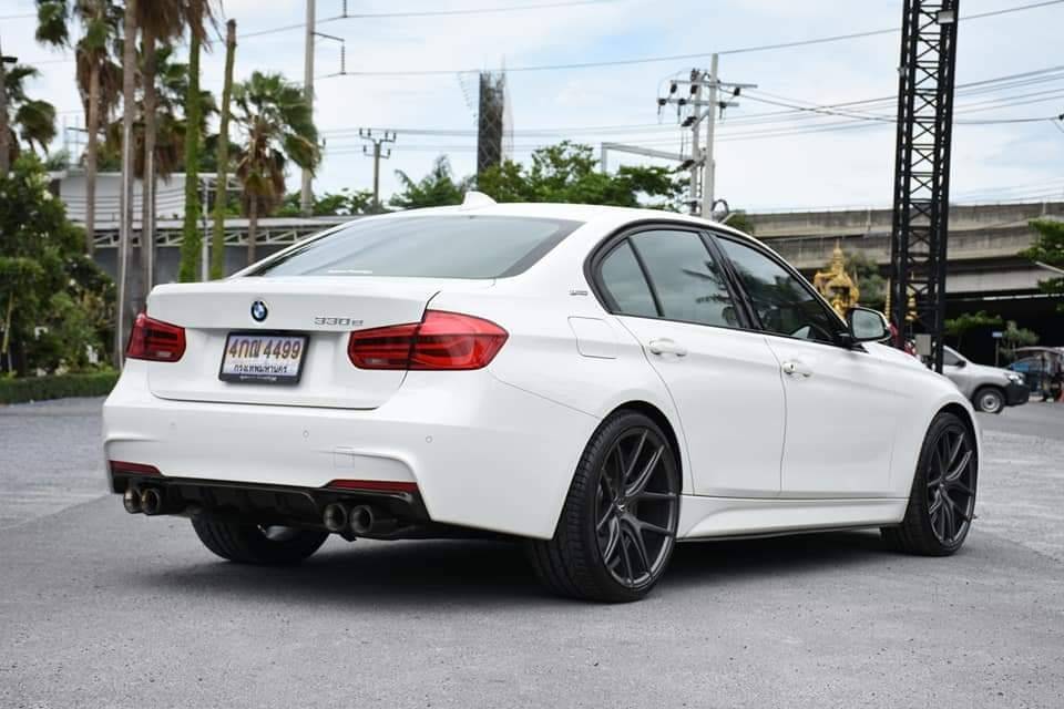 BMW 330e M Sport ปี 2017