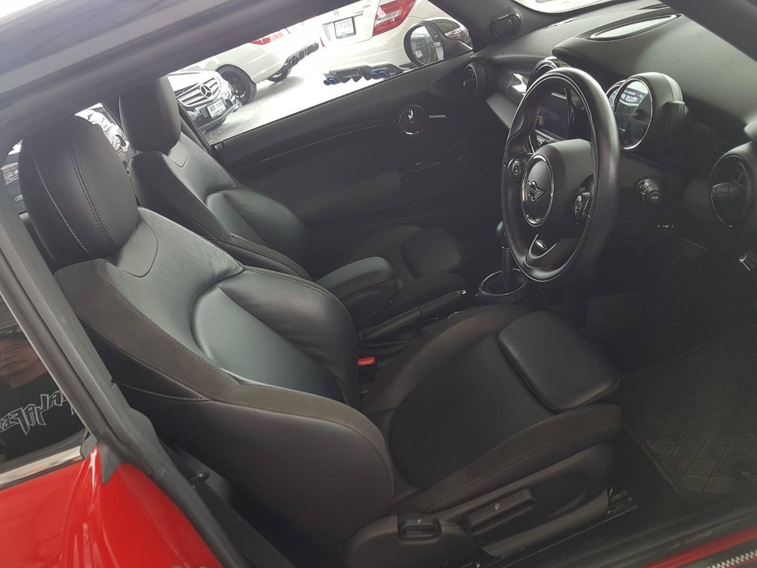 Mini Cooper S RHD john ปี 2015