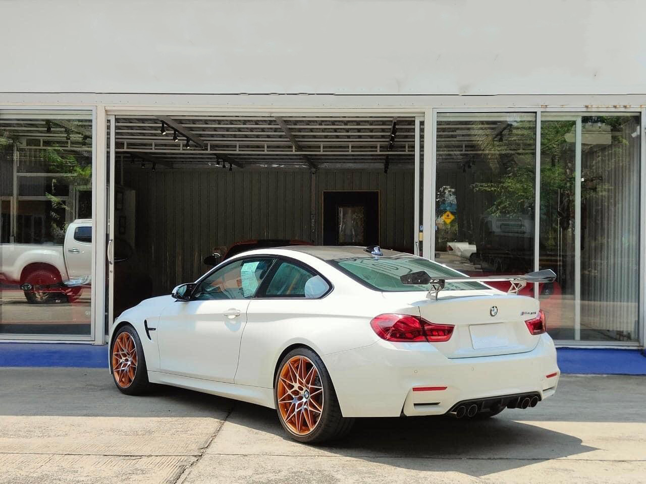 BMW M4 GTS ปี 2016