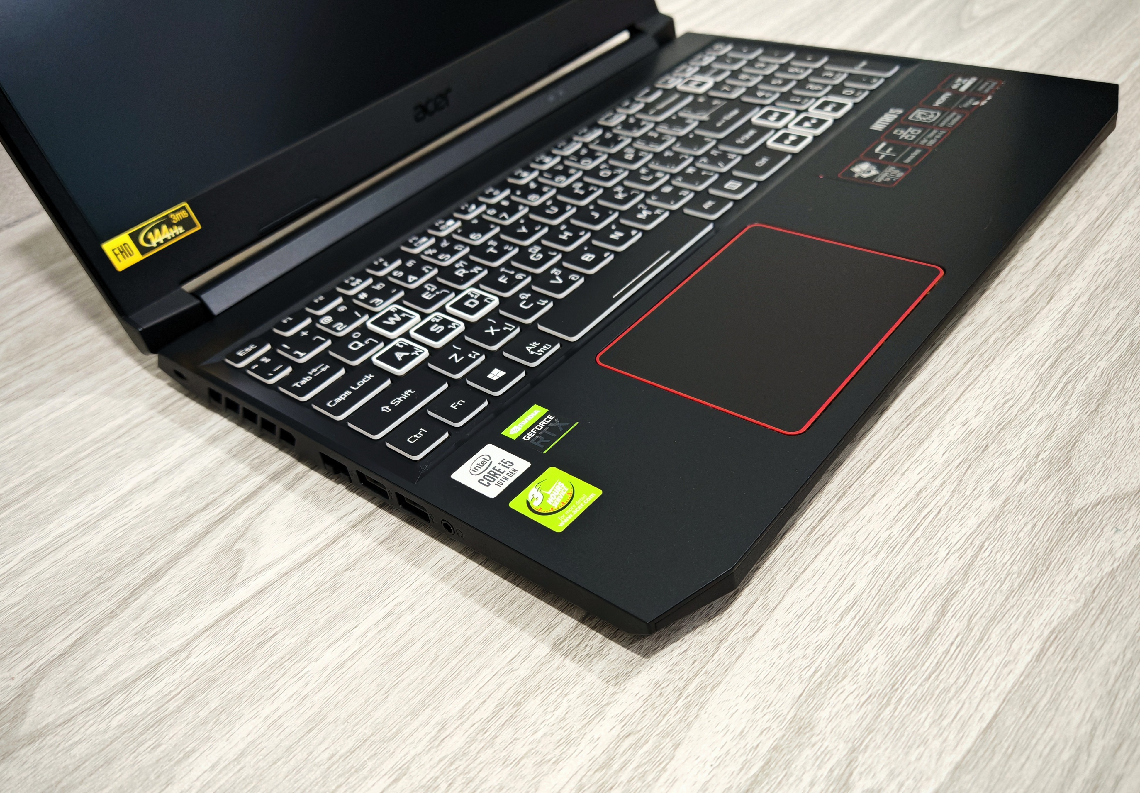 Acer Nitro 5 AN515-517N