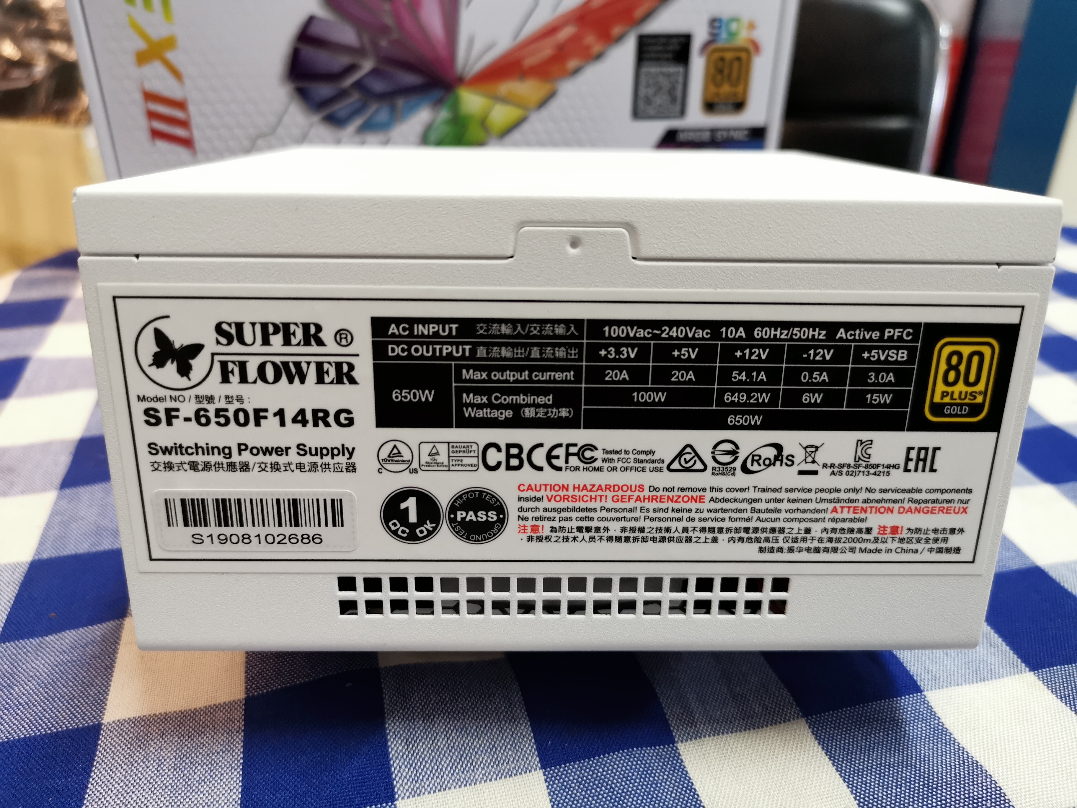 PSU Super Flower LEADEX III ARGB Gold 650W