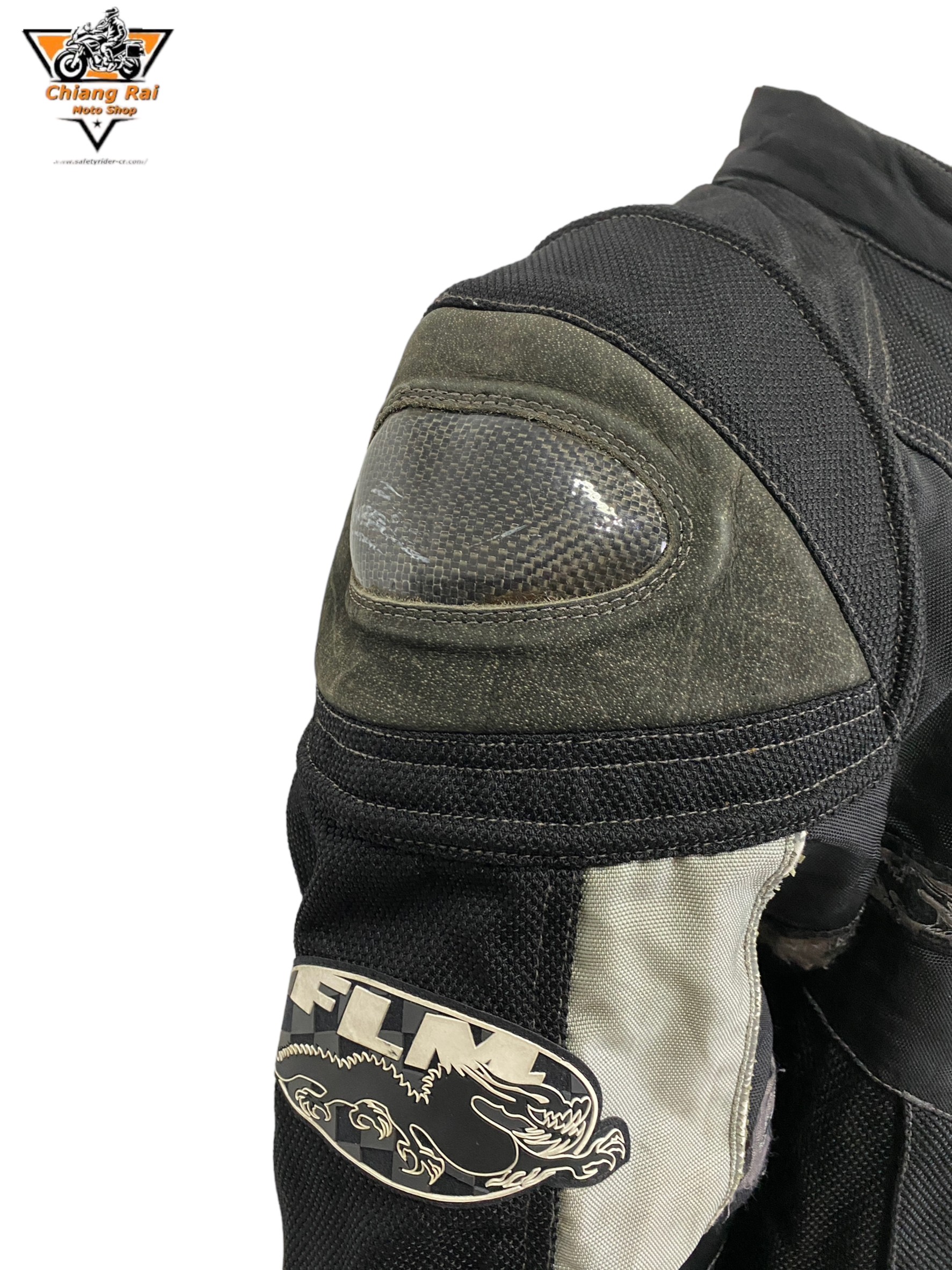 เสื้อขี่มอเตอร์ไซด์( มือสอง) RCSA 682: อก 48-50" ยาว 23" (L-XL)**FLM**