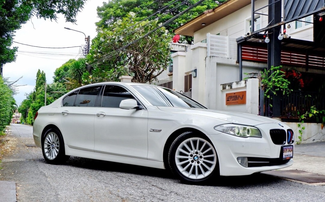 BMW SERIES 5 528i Luxury (F10) ปี 2013