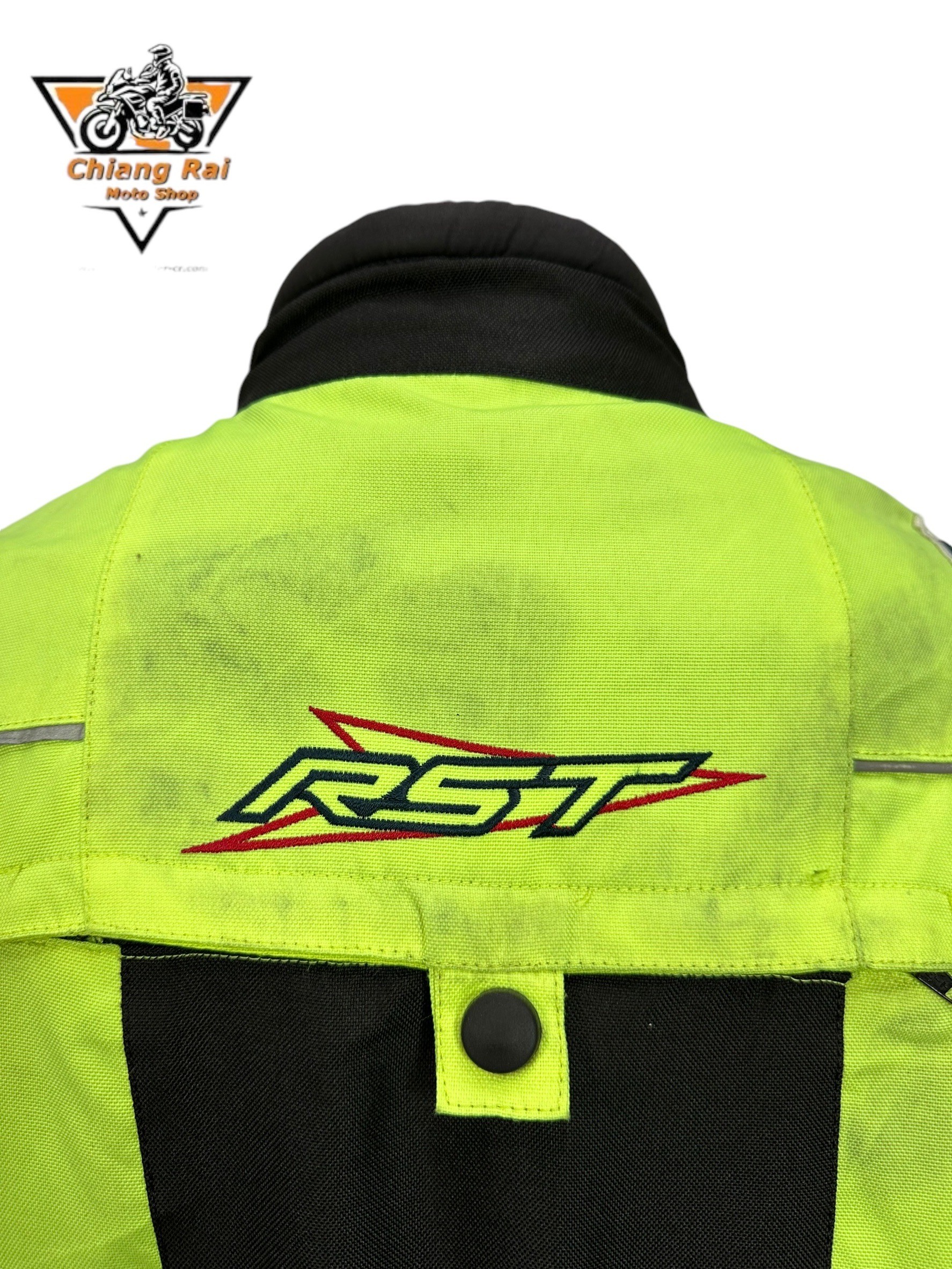 เสื้อขี่มอเตอร์ไซด์( มือสอง) RCTA 676 อก 50" ยาว 28"(XL) **RST**