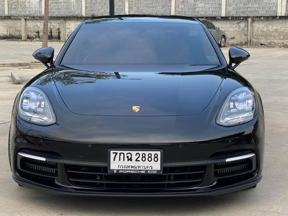 Porsche Panamera 4 E Hybrid ปี 2018