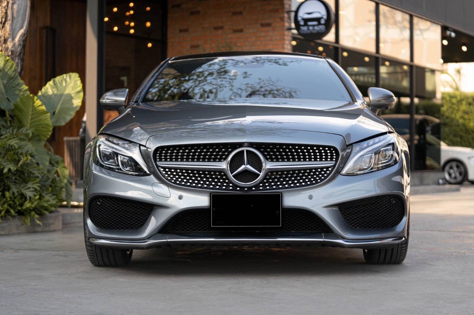 Mercedes Benz C250 Coupe AMG Dynamic สีเทา ปี 2017
