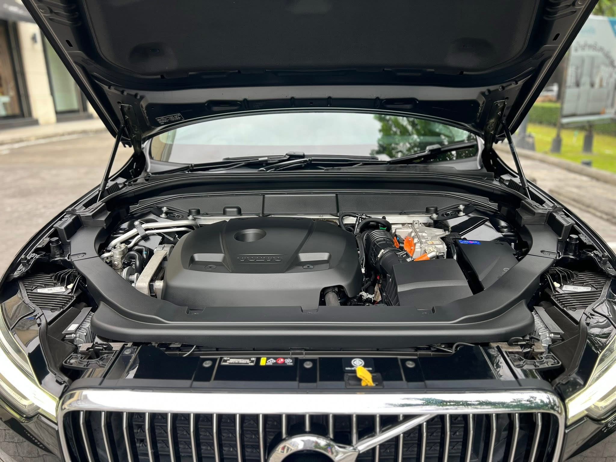 VOLVO XC60 T8 Incription AWD ปี 2019