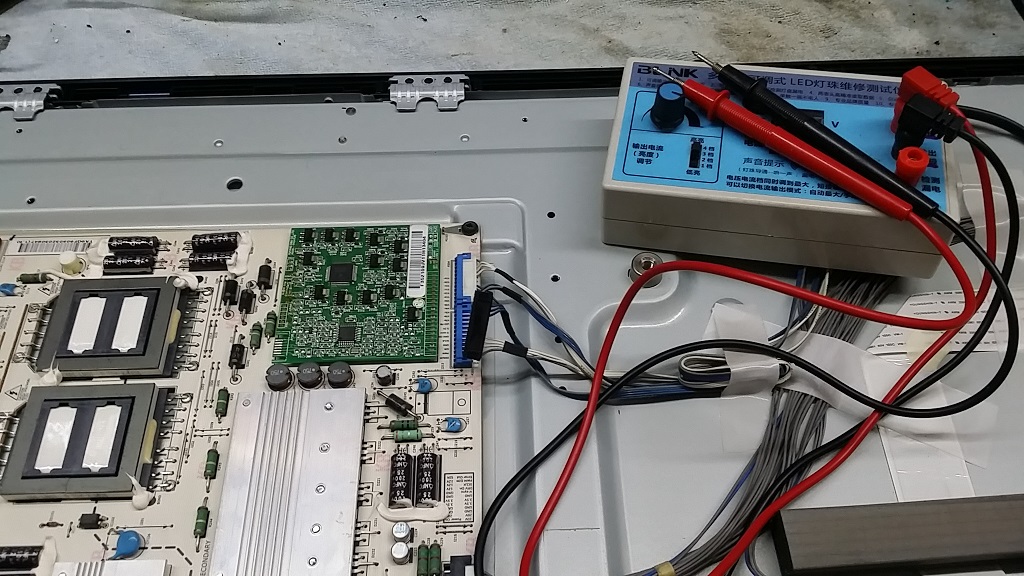 ซ่อมโทรทัศน์ LCD-TV ยี่ห้อ LG รุ่น 42LX6500 อาการพอร์ท HDMI ใช้ไม่ได้