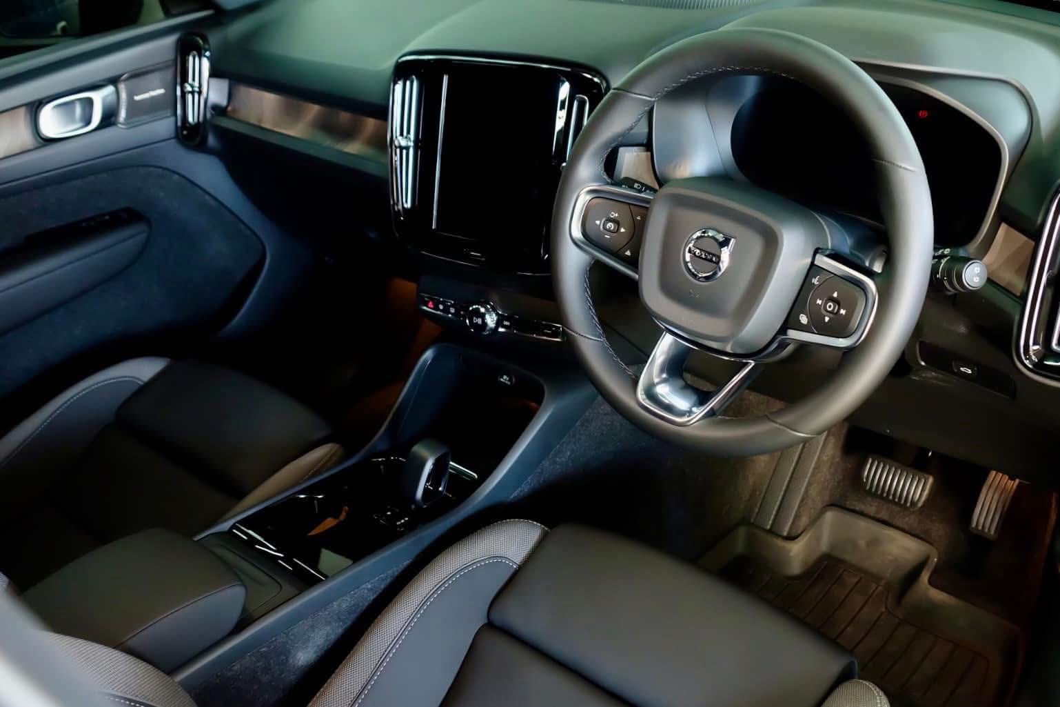 Volvo XC40 Pure Electric Twin Motor 4WD ( MNC ) ปี 2023