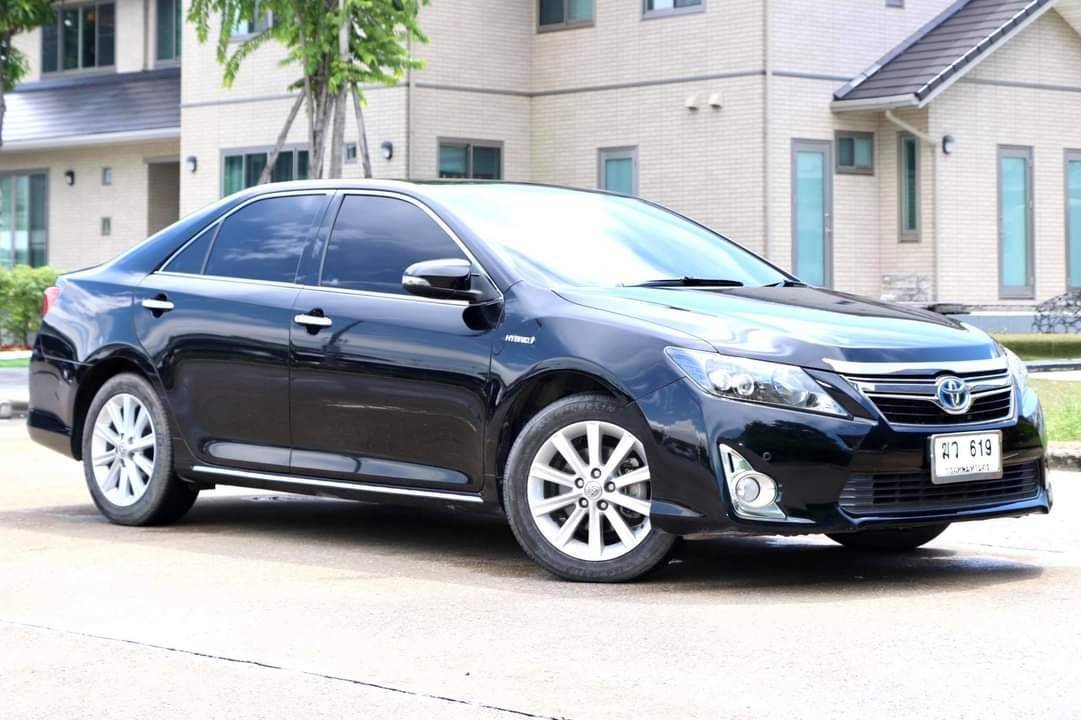 TOYOTA CAMRY 2.5 HV Navi ปี 2013