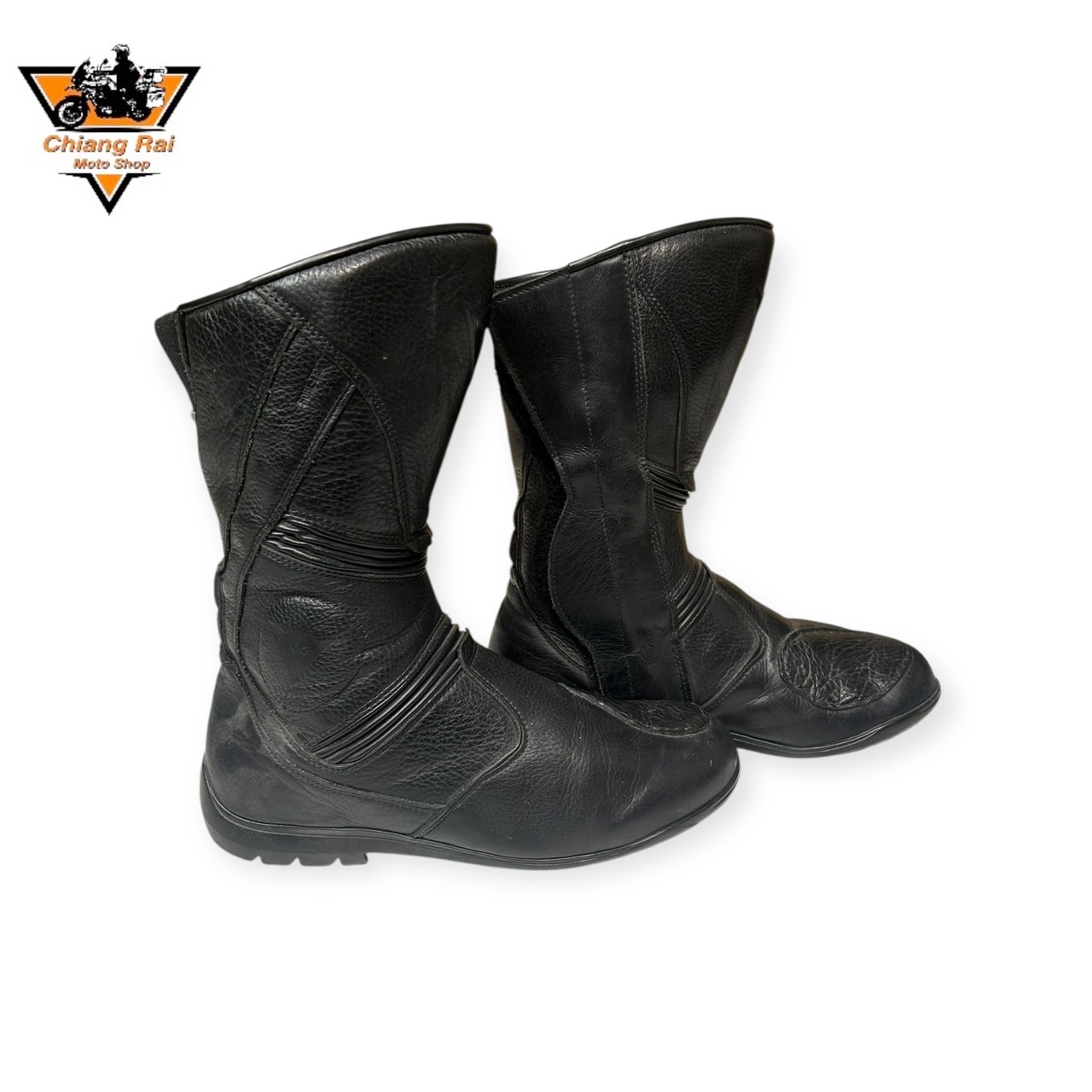รองเท้าขี่มอเตอร์ไซด์( มือสอง) RCBS-1031 Size ขนาดจากป้าย 41:EUR / 7.5:UK / 26:Cm.(Dainese)
