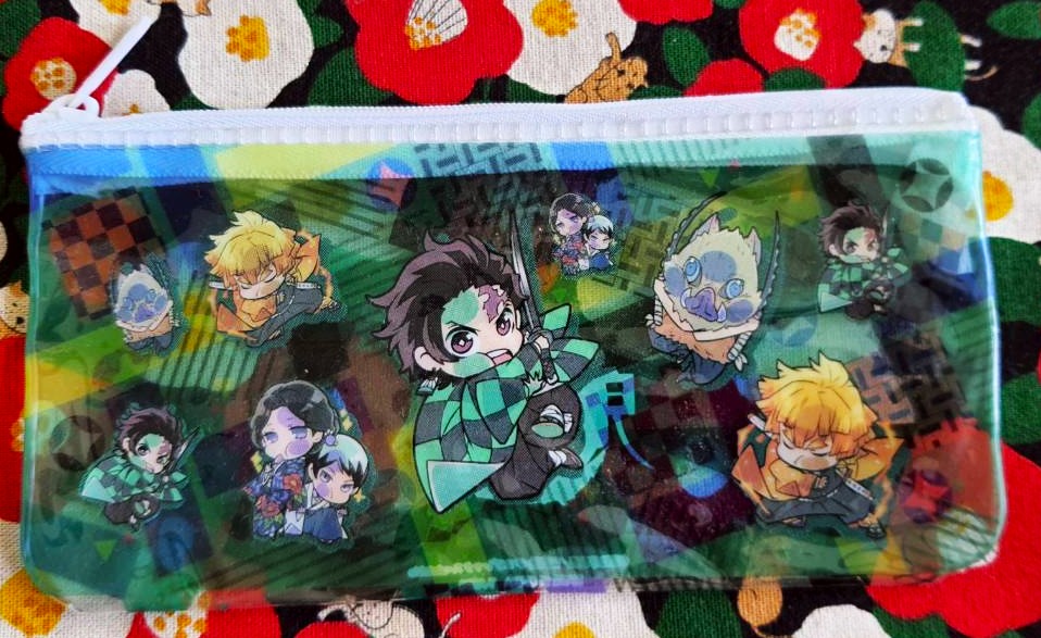 กระเป๋าใส่ของ ใส่เครื่องเขียน Demon Blade Kimetsu no yaiba รวมตัวละคร ดาบพิฆาตอสูร ของแท้จากญี่ปุ่น Size : 17.5 x 9 cm