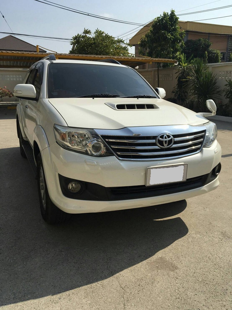 Fortuner 2012