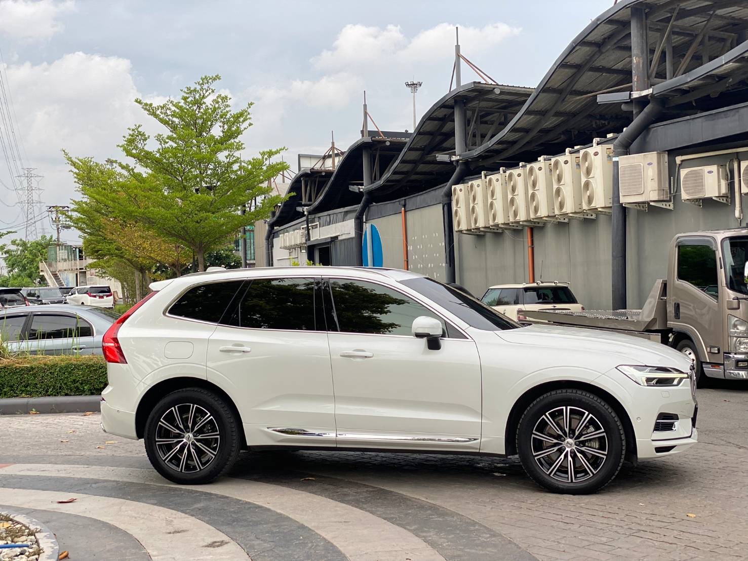 Volvo XC60 2.0 T8 Inscription 4wd SUV AT ปี 2019