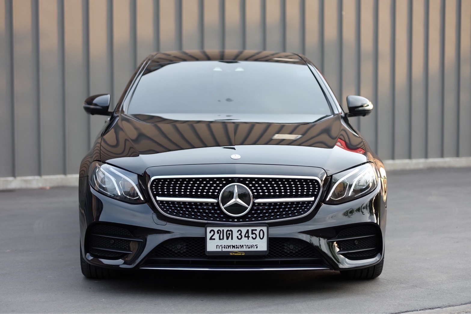 Mercedes Benz E220d AMG DYNAMIC (W213) ปี 2017