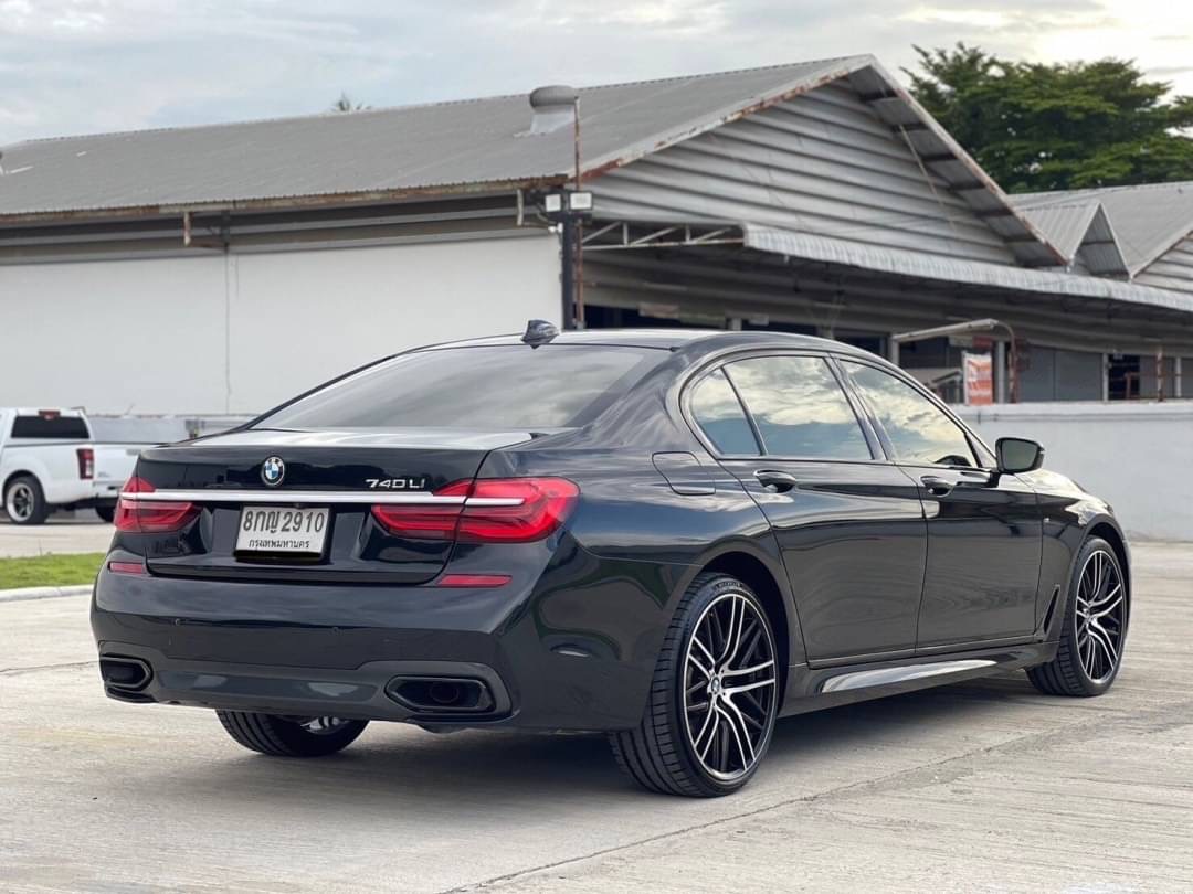 BMW 740Li Pure Excellence (G12) ปี 2016