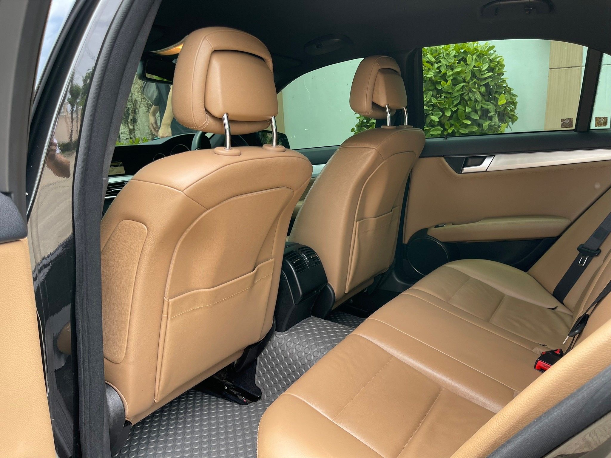MERCEDES BENZ C-CLASS, C200 CGI W204 ปี 2012