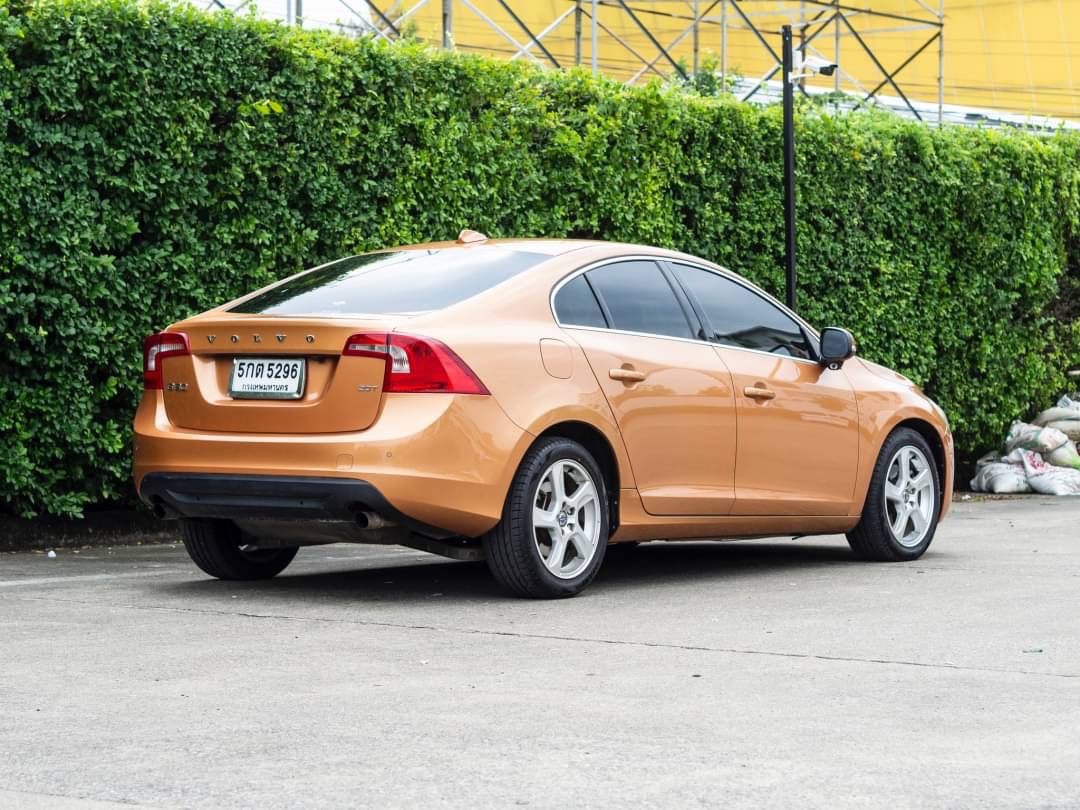 VOLVO S60 2.0T ปี 2011