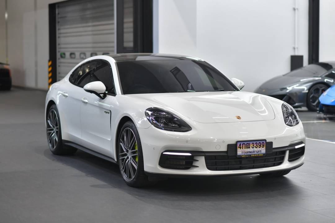 PANAMERA 4 E-Hybrid ปี 2017