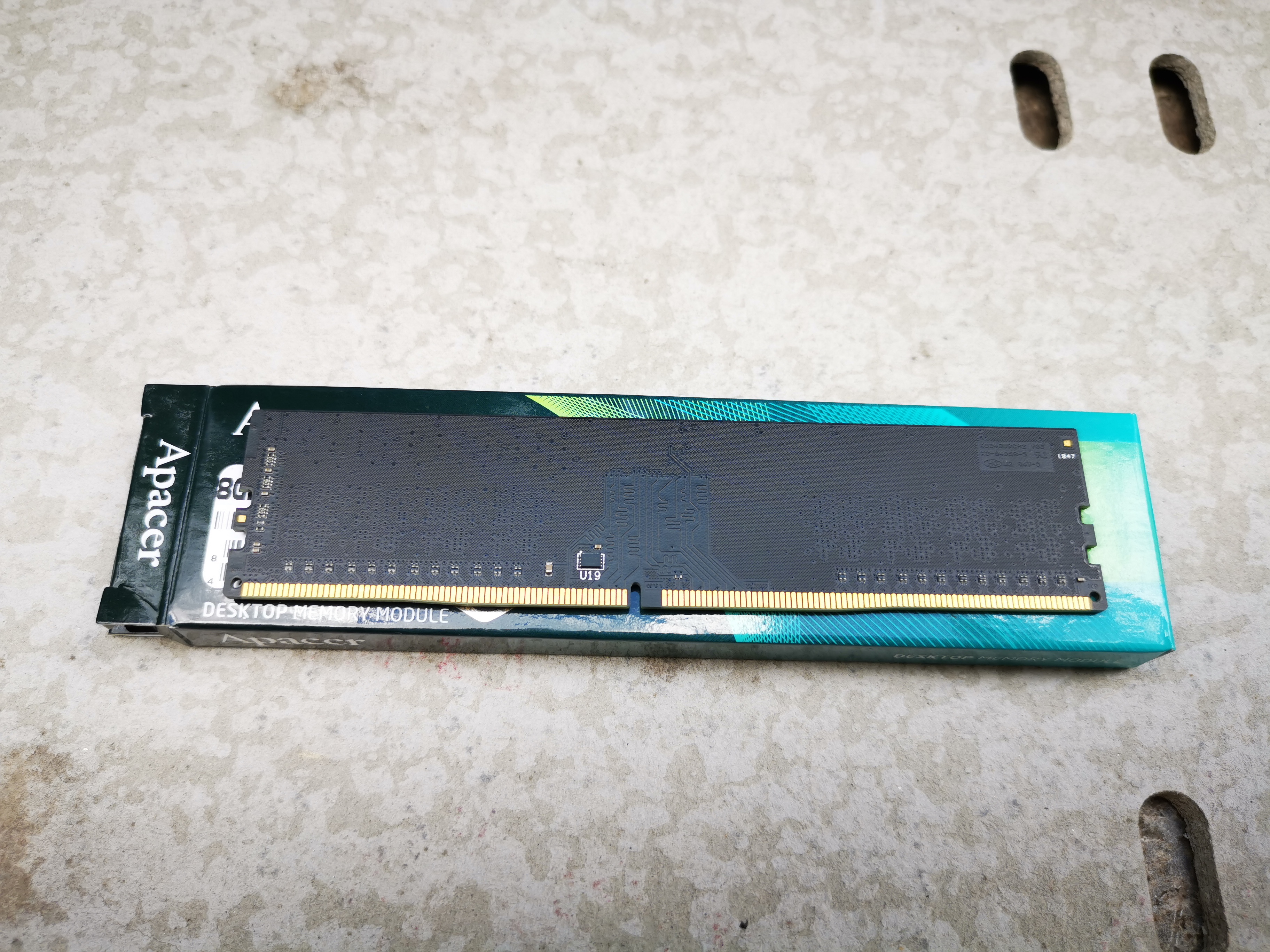 Ram Apacer ddr4 8G(8*1) Bus2400