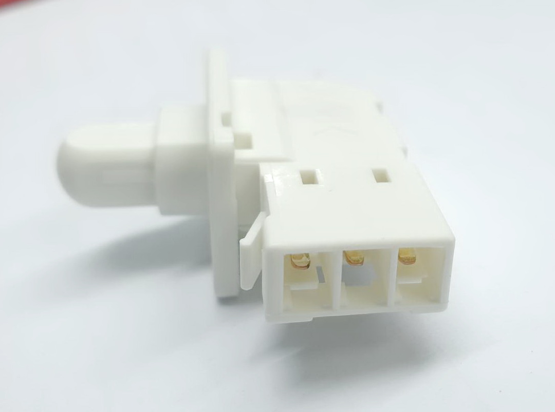 QSW-PA092CBZA สวิทช์ประตูตู้เย็น SHARP