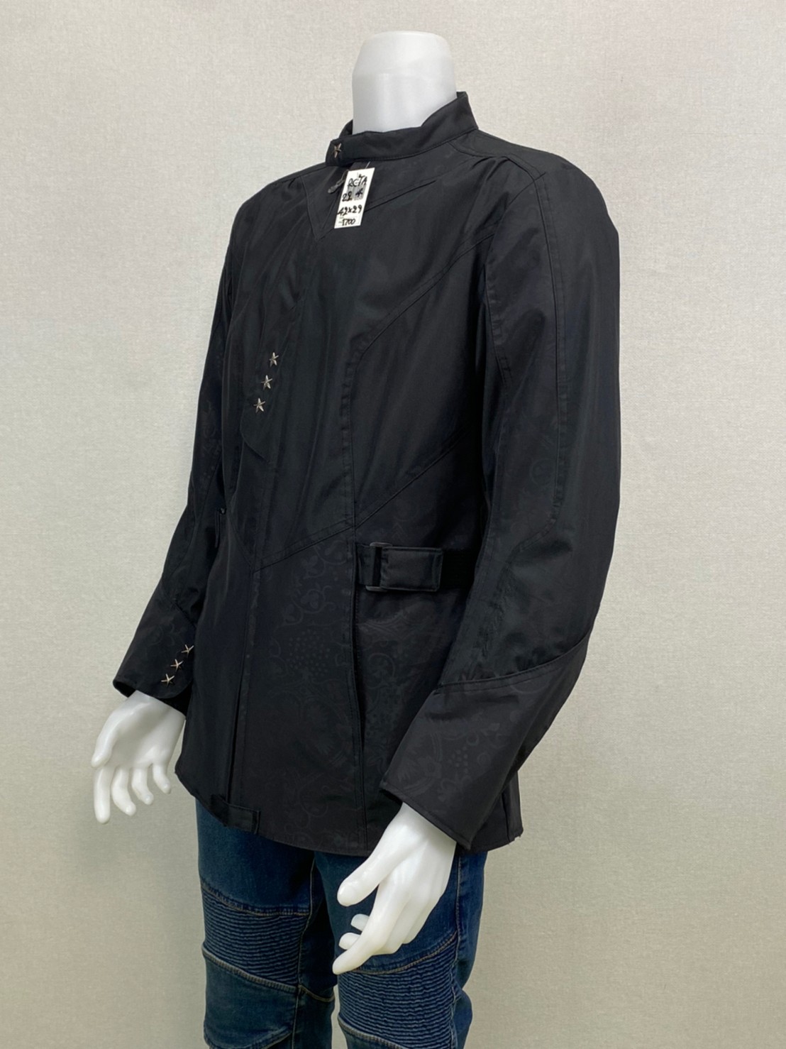 เสื้อขี่มอเตอร์ไซด์( มือสอง) RCTA 224 อก 42" ยาว 29" ยี่ห้อ**ixon**