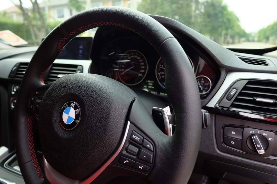 BMW 328i Sport ปี2013
