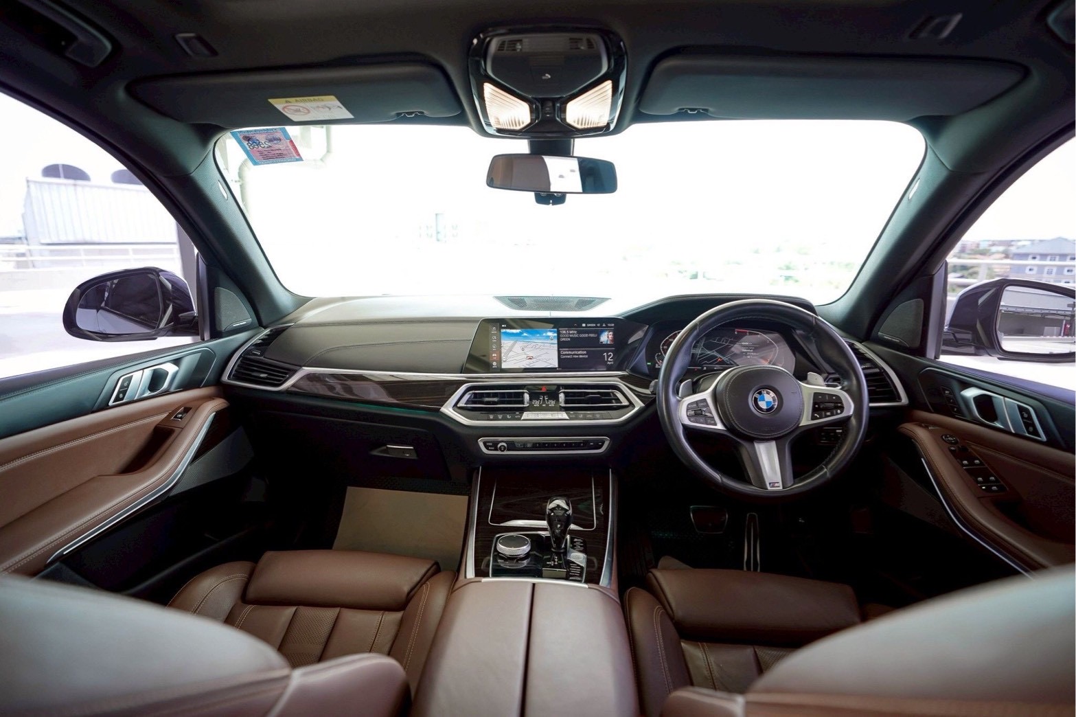 BMW X5 30d M-Sport (G05) ขาว/น้ำตาล ปี 2018